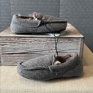 Cat & Jack Baby Faux Fur Lined Slippers